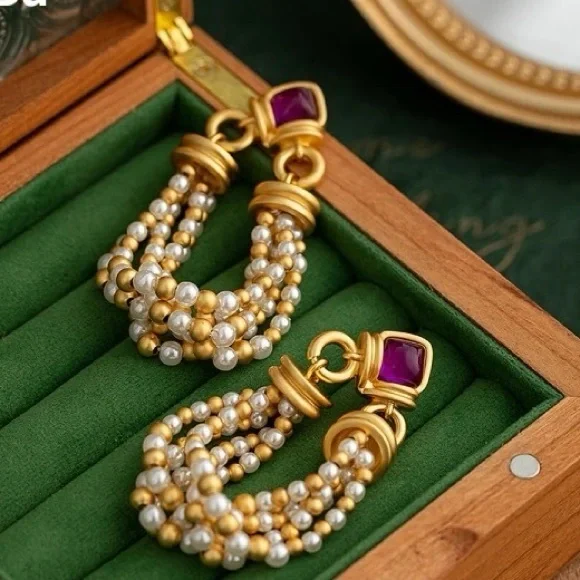 NWOT gold tassel earrings - Picture 1 of 1